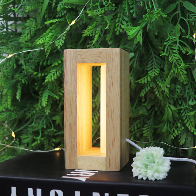  창의적인 단순한 단단한 목재 책상 램프